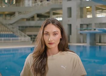 Θα πείτε τι είναι τρία λεπτά;