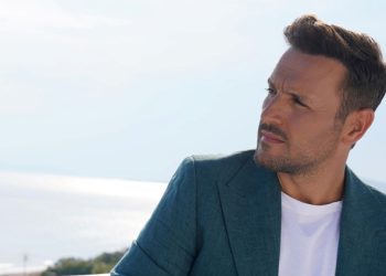 Νίκος Βέρτης  «Ας Τους Να Λένε»