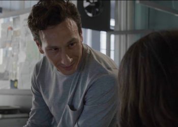 Διάφανη αγάπη: Ποιος είναι ο Χάρης Παυλίδης