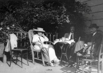 Καθημερινά αφιερώματα στη Μικρασιατική Καταστροφή