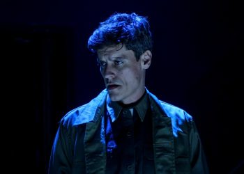 «Η λέξη πρόοδος στο στόμα της μητέρας μου ηχούσε πολύ φάλτσα» για 2η χρονιά