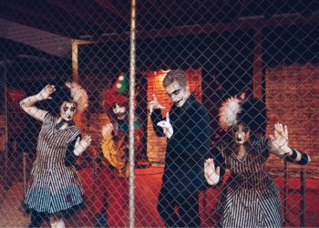 Η πιο ανατρεπτική «τερατώδης» παρουσίαση βιβλίου