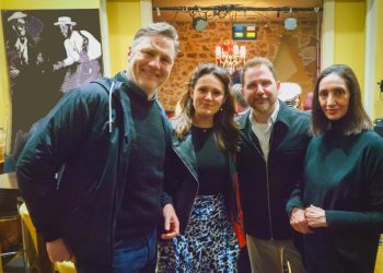 David Morrisey: Με την σύντροφό του στην Αθήνα