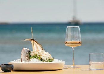 91 Athens Riviera Private Member’s Club: Μια μοναδική κοινότητα