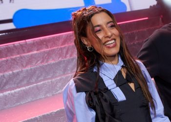 Μαρίνα Σάττι: Απονομή & Live