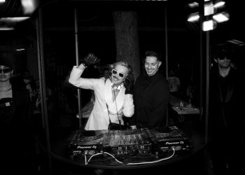 Hionidis Mankind: Grand οpening στη Λάρισα