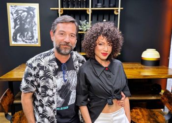 «Μαμά-δες» με την Ευσταθία Τσαπαρέλη