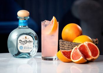 Aπολαύστε αυθεντική Paloma με Don Julio tequila
