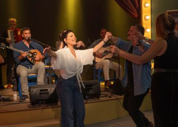 Porto Leone: Βackstage στη γειτονιά με τα κόκκινα φανάρια