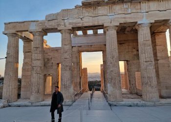 Στην Ακρόπολη με τον Άνθιμο Ανανιάδη