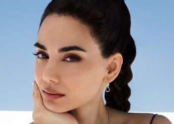 Σοφία Μανουσάκη: Μικρές ιστορίες για αγαπημένα της τραγούδια