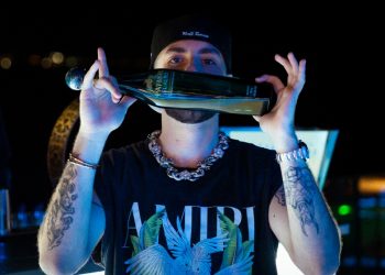 Lil Koni: Ένα ξεχωριστό listening party στο Island