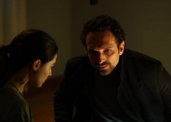 Φινάλε για τη «Διάφανη αγάπη»