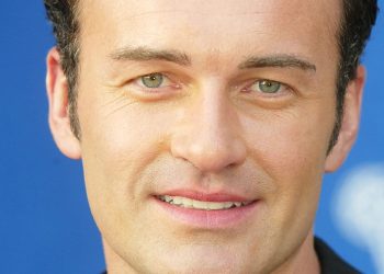 Πέθανε ο ηθοποιός Julian McMahon
