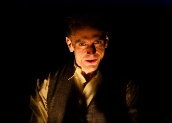 Gene Gillette: Φωτογραφίες πριν την πρεμιέρα στην Αθήνα