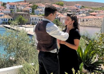 Άγιος έρωτας: Βackstage στο Γαλαξίδι