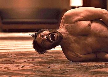 «Βροχή τα βέλη» με τον Στράτο Τζώρτζογλου σε δυναμική επανεμφάνιση