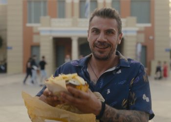 Άκης Πετρετζίκης: Πρεμιέρα για το «Akis’ Food Tour»