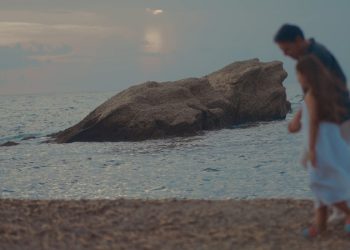 «Sea Wall» στο Metropolitan: The Urban Theater