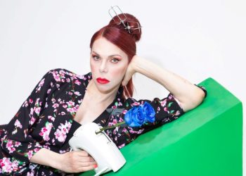 Aποκλειστικό: Η Φένια Αποστόλου εντυπωσιάζει με «Το Αποτύπωμα»