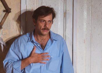 Ορέστης Τζιόβας: «Είμαι πιο κοντά στην κωμωδία ως άνθρωπος»