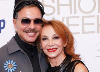 Afroditi Hera: Η συλλογή της στην 37η Athens Fashion Week