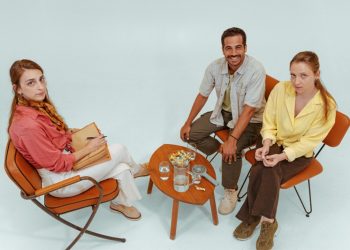 «Nevermind» στο Θέατρο Νοus