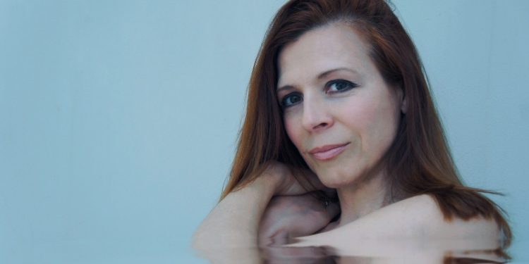 Ράνια Σχίζα: «Ξεχνάμε ότι είμαστε όλοι μελλοθάνατοι»