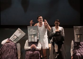 «Εκείνος που έκλεψε τη μέρα και πλήρωσε τη νύχτα»