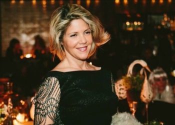 Νατάσα Ντόρτογλου: «Να αγαπάς, να φροντίζεις, να δίνεις»