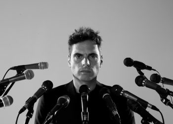 Γιώργος Παπαγεωργίου: «Θέλω να παίζω το ”1984” όσο αντέχω»