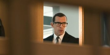 O δικαστής: Ξεκινά η δίκη