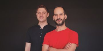 Λάζαρος Βαρτάνης-Στέφανος Παπατρέχας: «Η τέχνη δρα ανακουφιστικά»