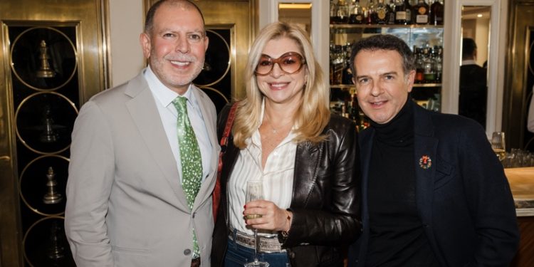 Xριστουγεννιάτικο γεύμα των ξενοδοχείων Μεγάλη Βρεταννία & King George