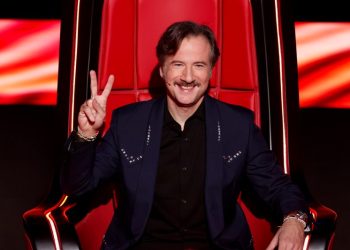 O Kωστής Μαραβέγιας εκτάκτως στο «The Voice of Greece»