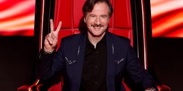 O Kωστής Μαραβέγιας εκτάκτως στο «The Voice of Greece»