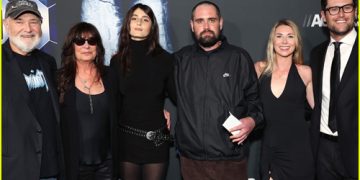 Η σκοτεινή πλευρά της λάμψης: η οικογενειακή τραγωδία των Ράινερ και το τίμημα της διασημότητας