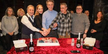 Kοπή πίτας για το «#Cancel» στο Θέατρο Αθηνών