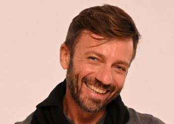 Στέλιος Ψαρουδάκης: «Σε όλες τις εποχές οι άνθρωποι ίδιοι είναι»