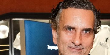 Nίκος Ψαρράς: «Όταν ξεχνάς να ονειρεύεσαι όλα είναι μαύρα»