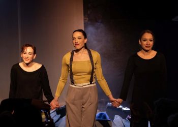 Λήθη vs Θύμηση – Δοκιμή Πόε: Πρεμιέρα με φίλους στο Θέατρο Αλκμήνη