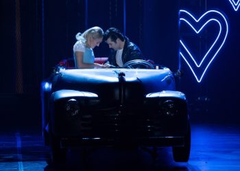 Grease: Από το Λονδίνο στο Christmas Theater