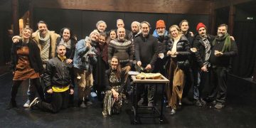 Αποκλειστικό: Κοπή πίτας για «Το τρίτο στεφάνι»