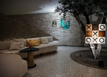 Εγκαίνια της έκθεσης «Valentine’s Day Art Edit»