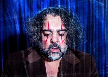 Αργύρης Ξάφης: «Με ενδιαφέρει το θέατρο που έχει ρίσκο»