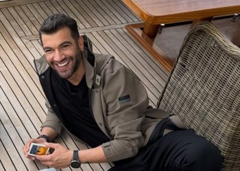 Mάνος Ιωάννου: «Νιώθω ακόμα παιδί μέσα μου»