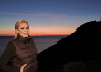 «Happy Hours» με την Μάγδα Τσέγκου