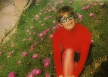 Μαρινέλλα 1969: Επίσκεψη στο εργένικο σπίτι της