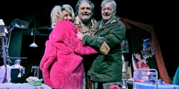 «Οχ, τα νεφρά μου!» στο Θέατρο Βικτώρια