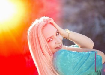 Ρίτα Αντωνοπούλου: «Η γυναίκα είναι ένα μαγικό πλάσμα»